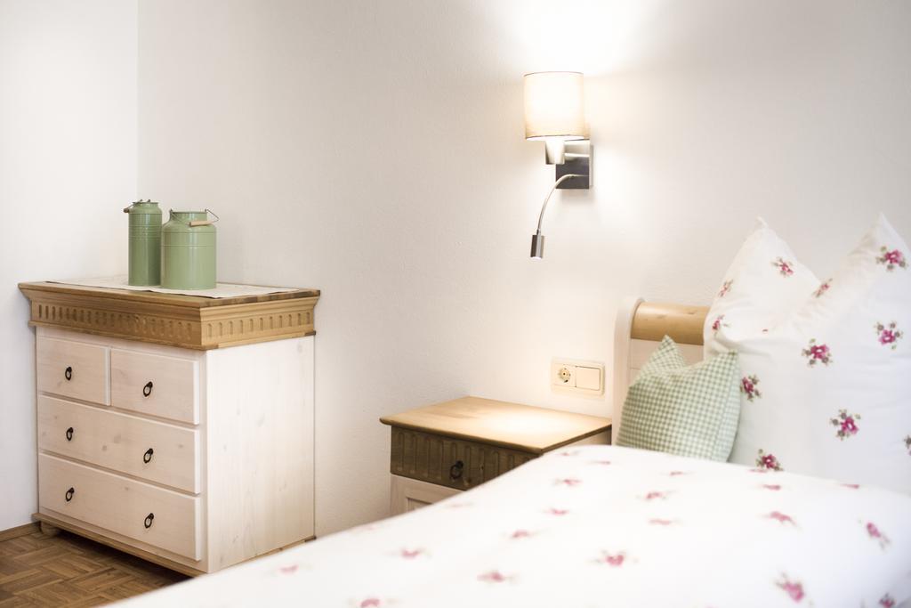Siebenschlaefer Ferienwohnung Neustift im Stubaital Buitenkant foto