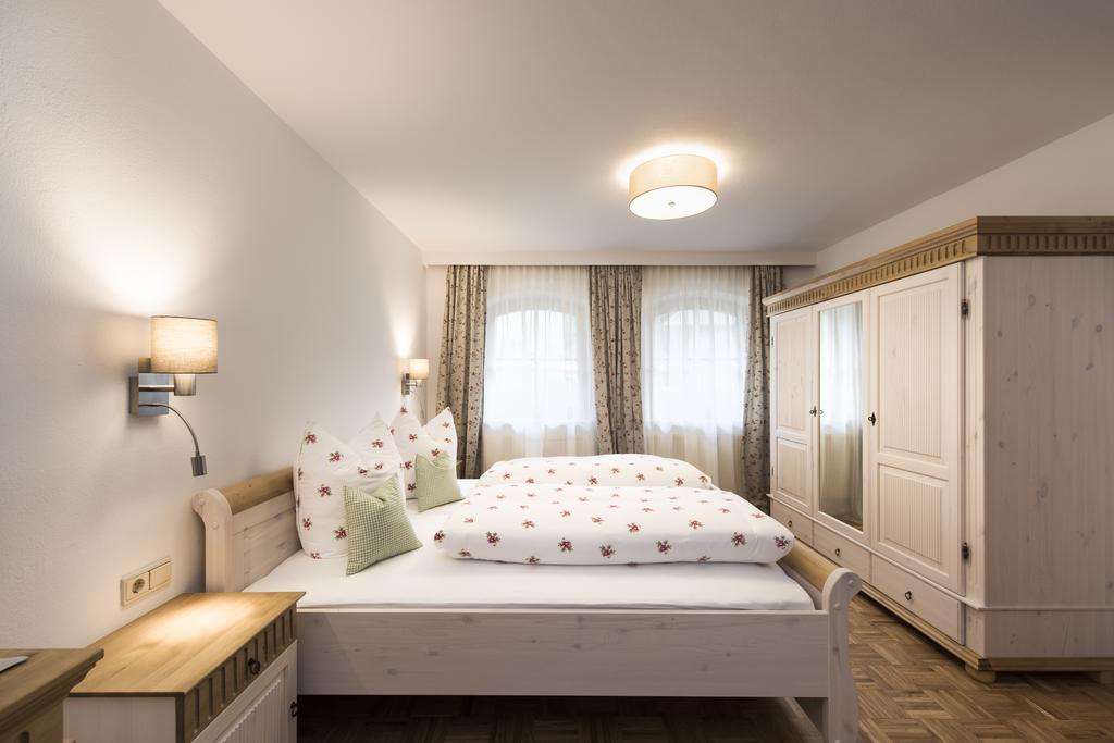 Siebenschlaefer Ferienwohnung Neustift im Stubaital Buitenkant foto